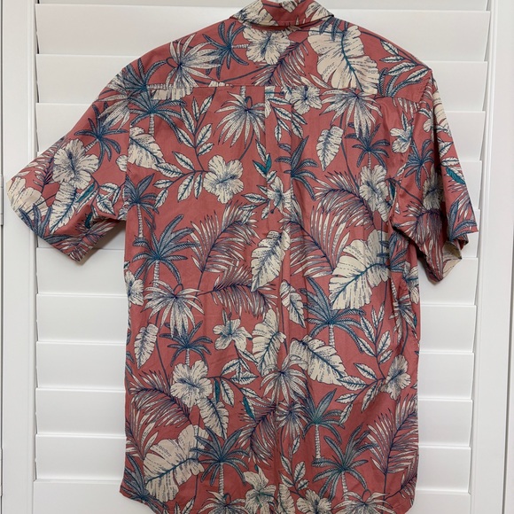 Cooke Street Honolulu Hawaiian Aloha Shirt Pink Blue Tropical Leaf | Men’s Small - Picture 4 of 5